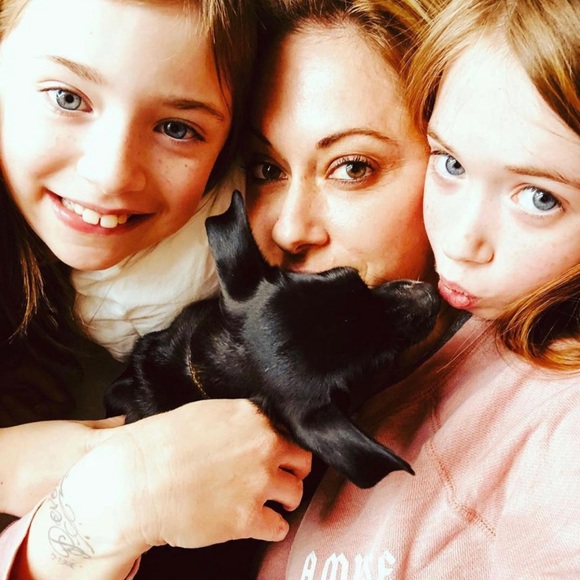 About the Posher - Picture 1 of 1